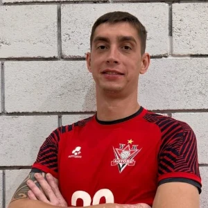 Антон Кузнецов